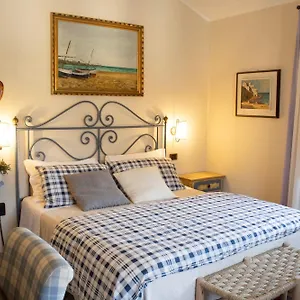 Boutique Fox's 3*, San Giustino Valdarno Italy
