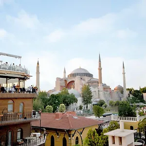 Side 2*, Istanbul Turkey